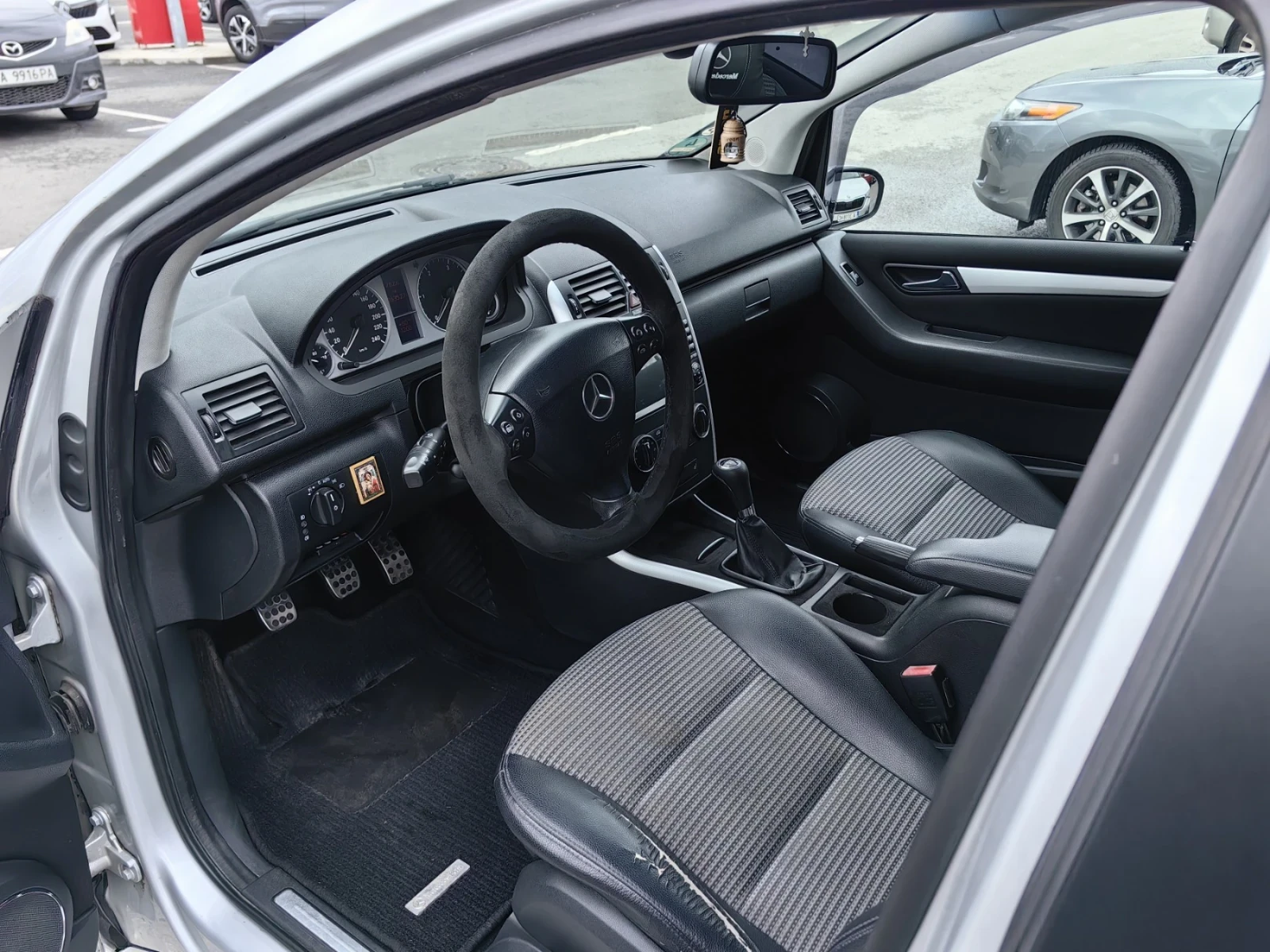 Mercedes-Benz A 200  - изображение 8