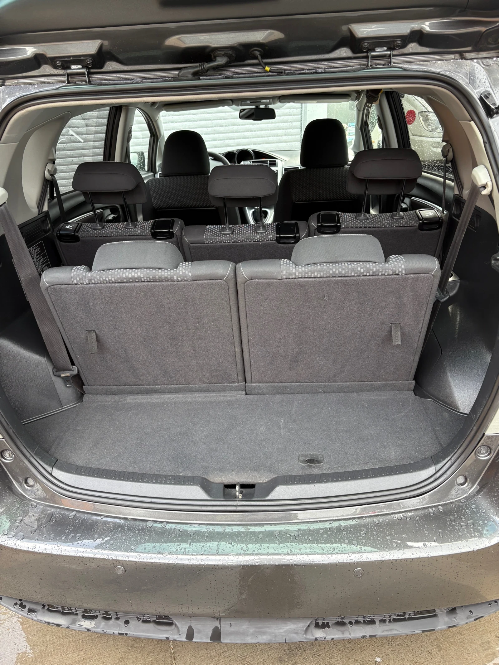Toyota Verso 2.0 D4D 7 МЕСТА - изображение 7