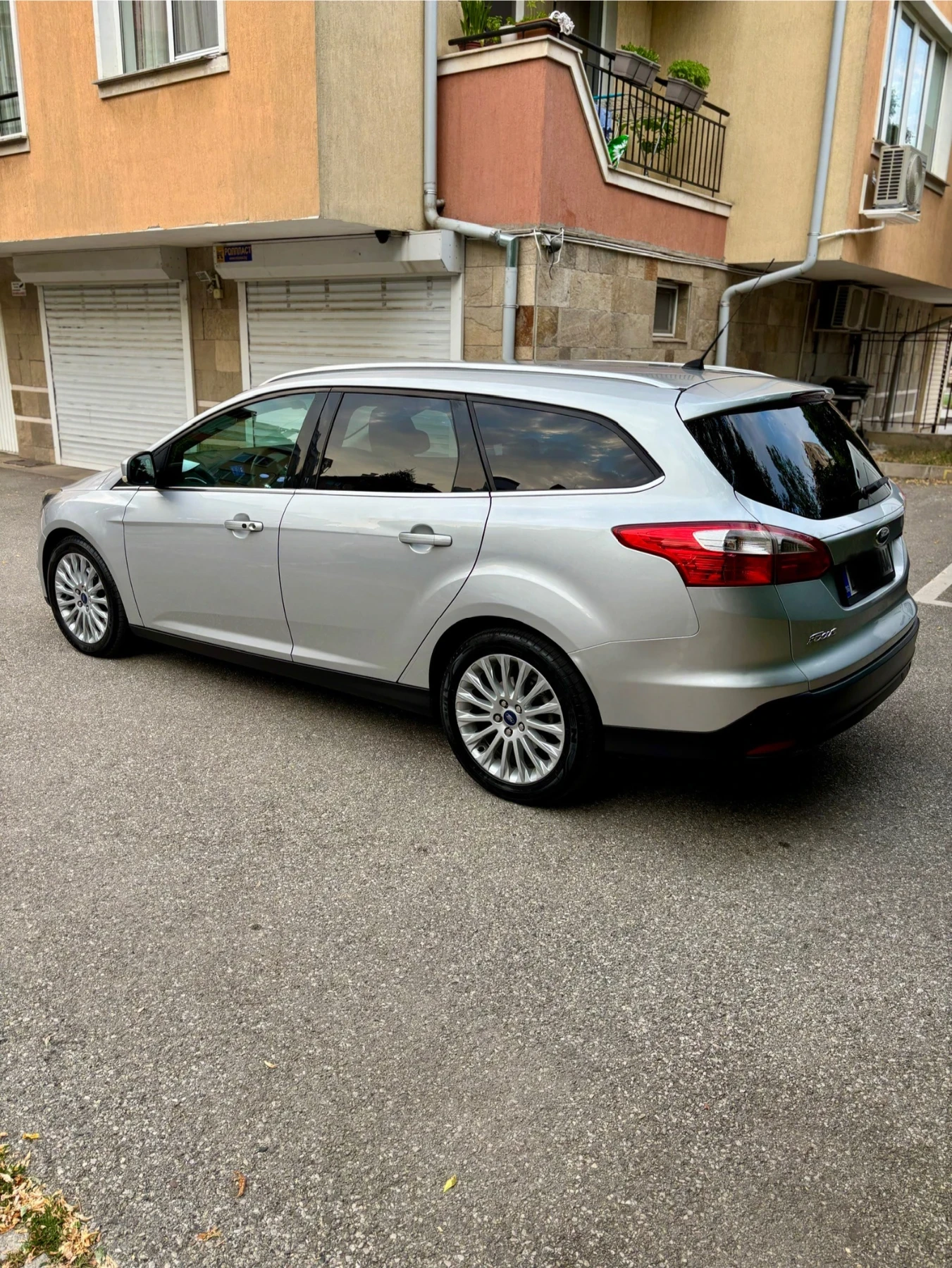 Ford Focus 2.0 tdci напълно обслужен - изображение 3