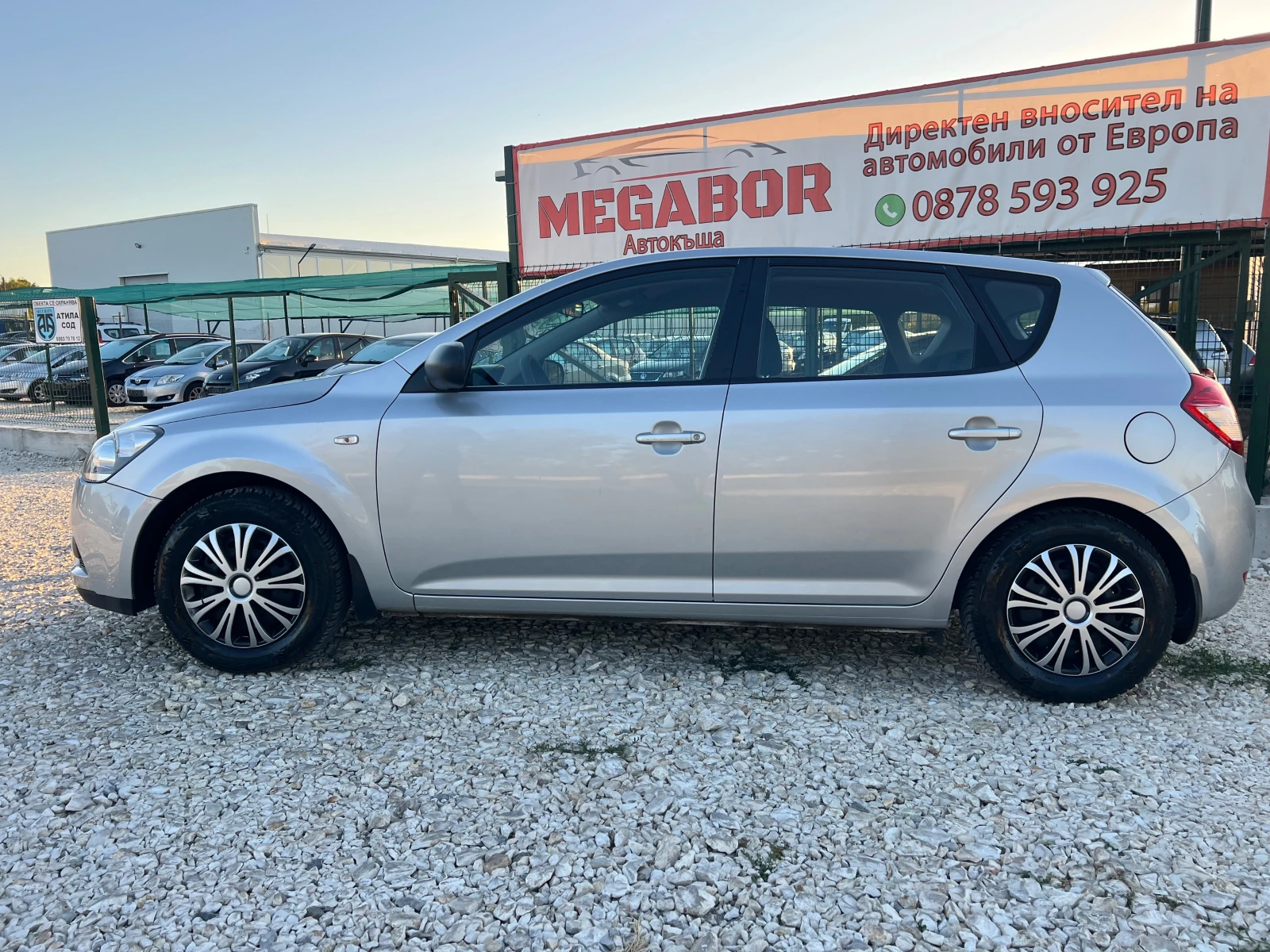 Kia Ceed 1.4i 16v/90p.s-Facelift - изображение 7