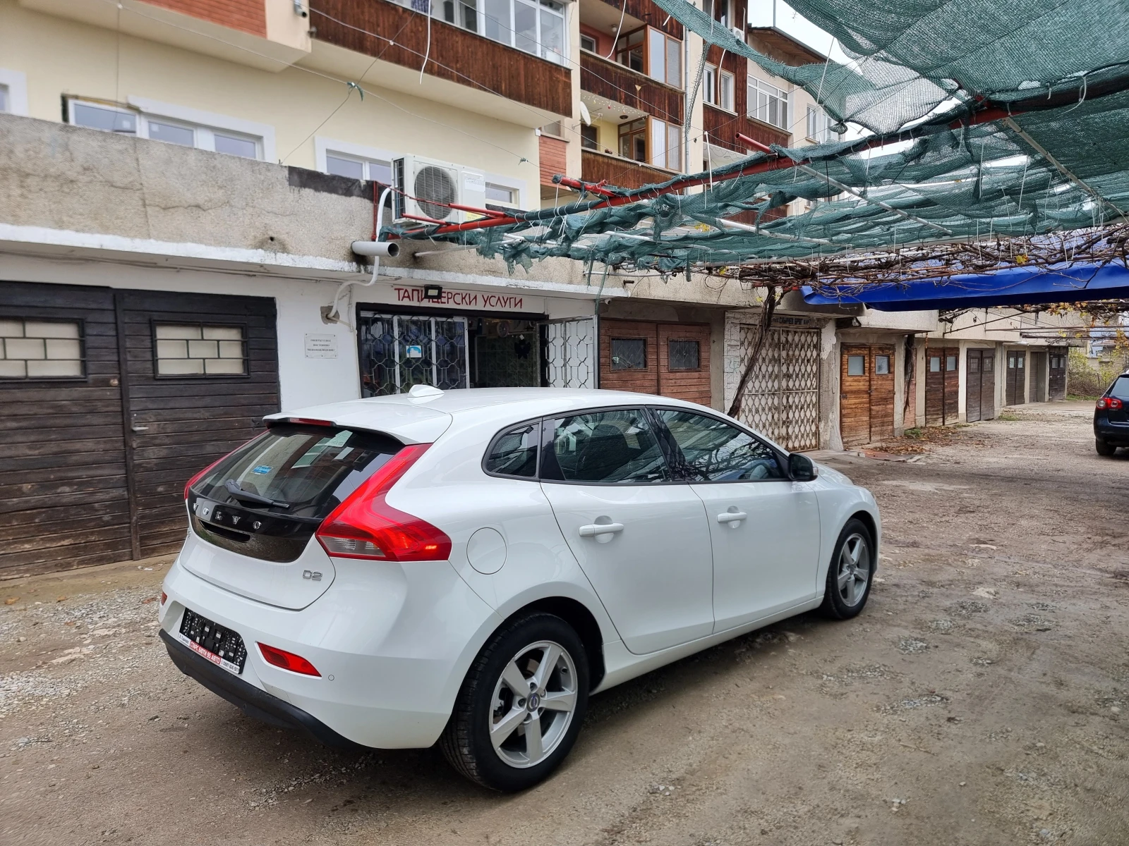 Volvo V40 1.6D* EURO-5B* LED*  | Mobile.bg � ����������� 5
