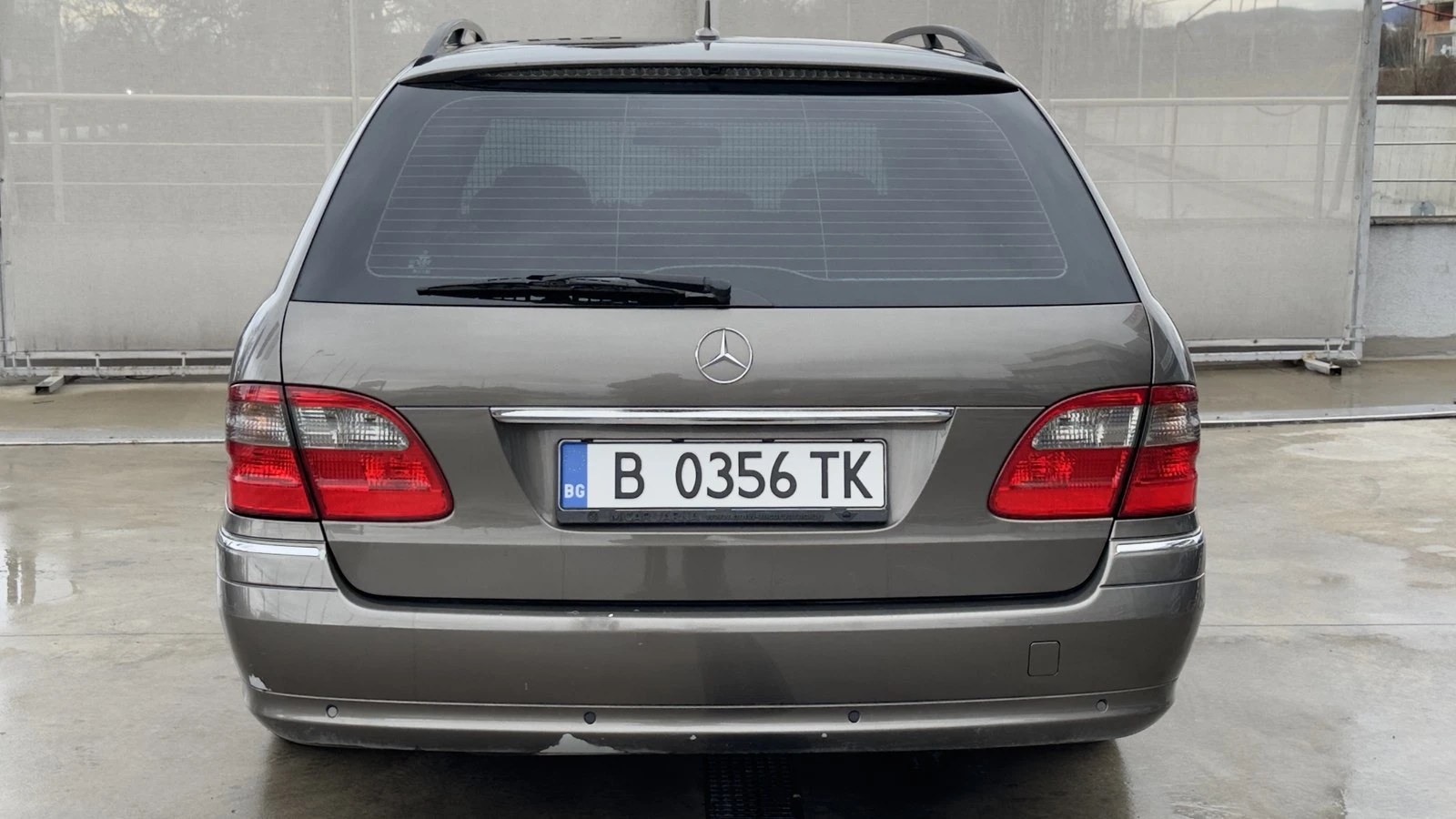 Mercedes-Benz E 320 Avantgarde - изображение 2