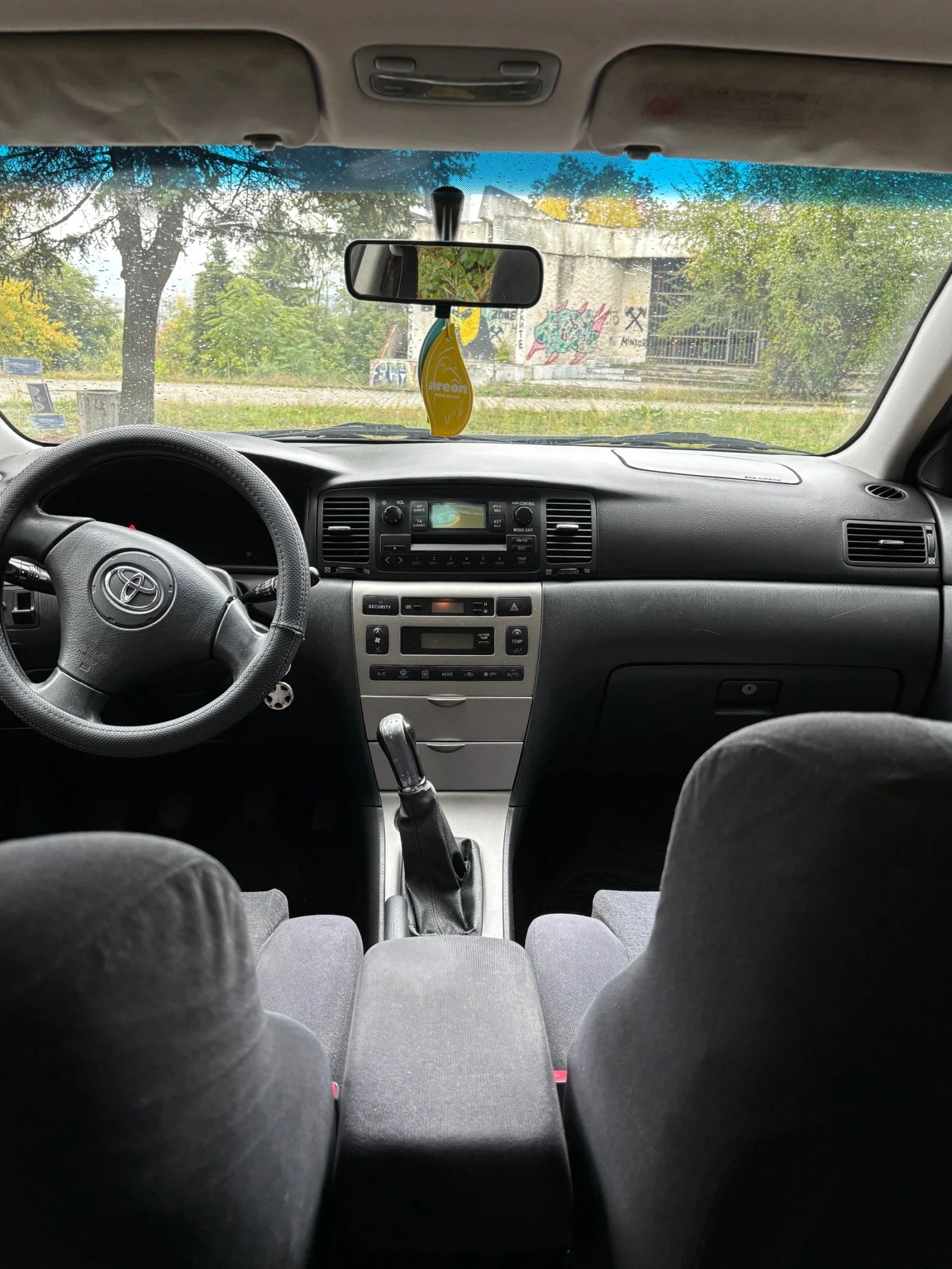 Toyota Corolla 2.0 D- 4 D - изображение 6