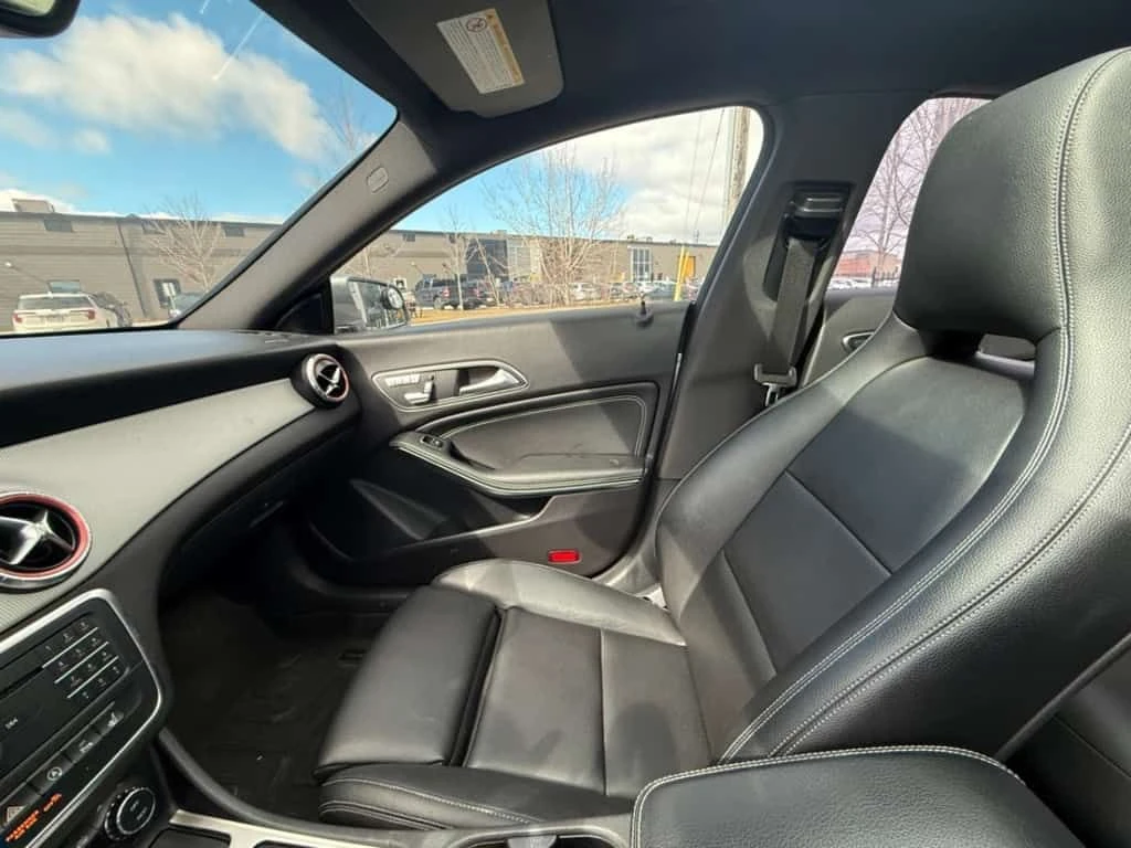 Mercedes-Benz CLA * CLA250 4MATIC * CARFAX * ЦЕНА ДО БГ, снимка 11 - Автомобили и джипове - 53903094