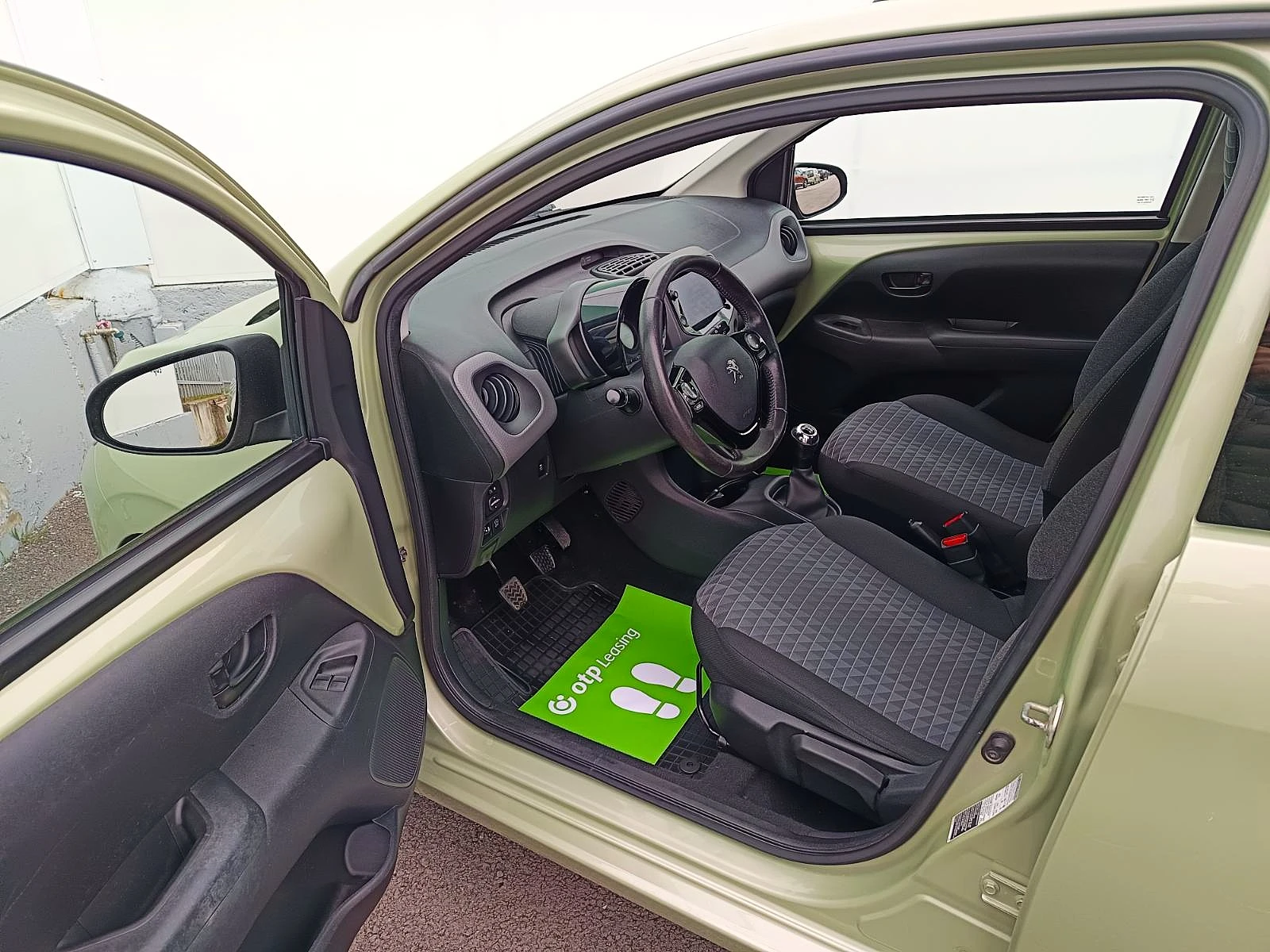 Peugeot 108 | Mobile.bg � ����������� 8