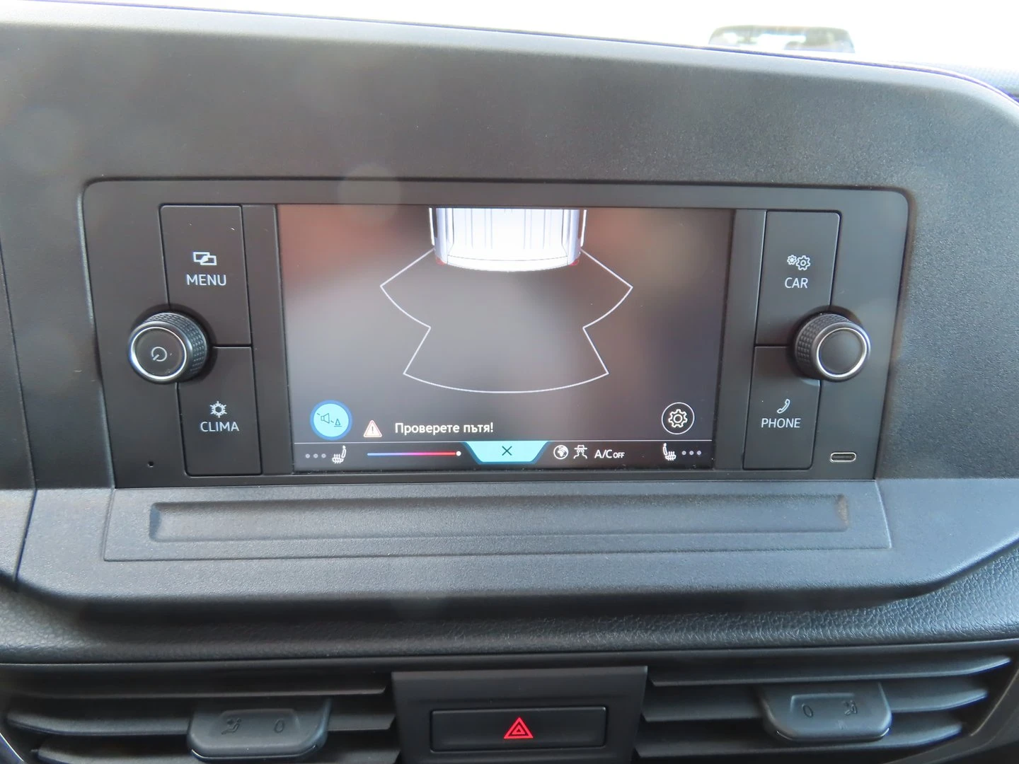 VW Caddy, снимка 10 - Автомобили и джипове - 56422546