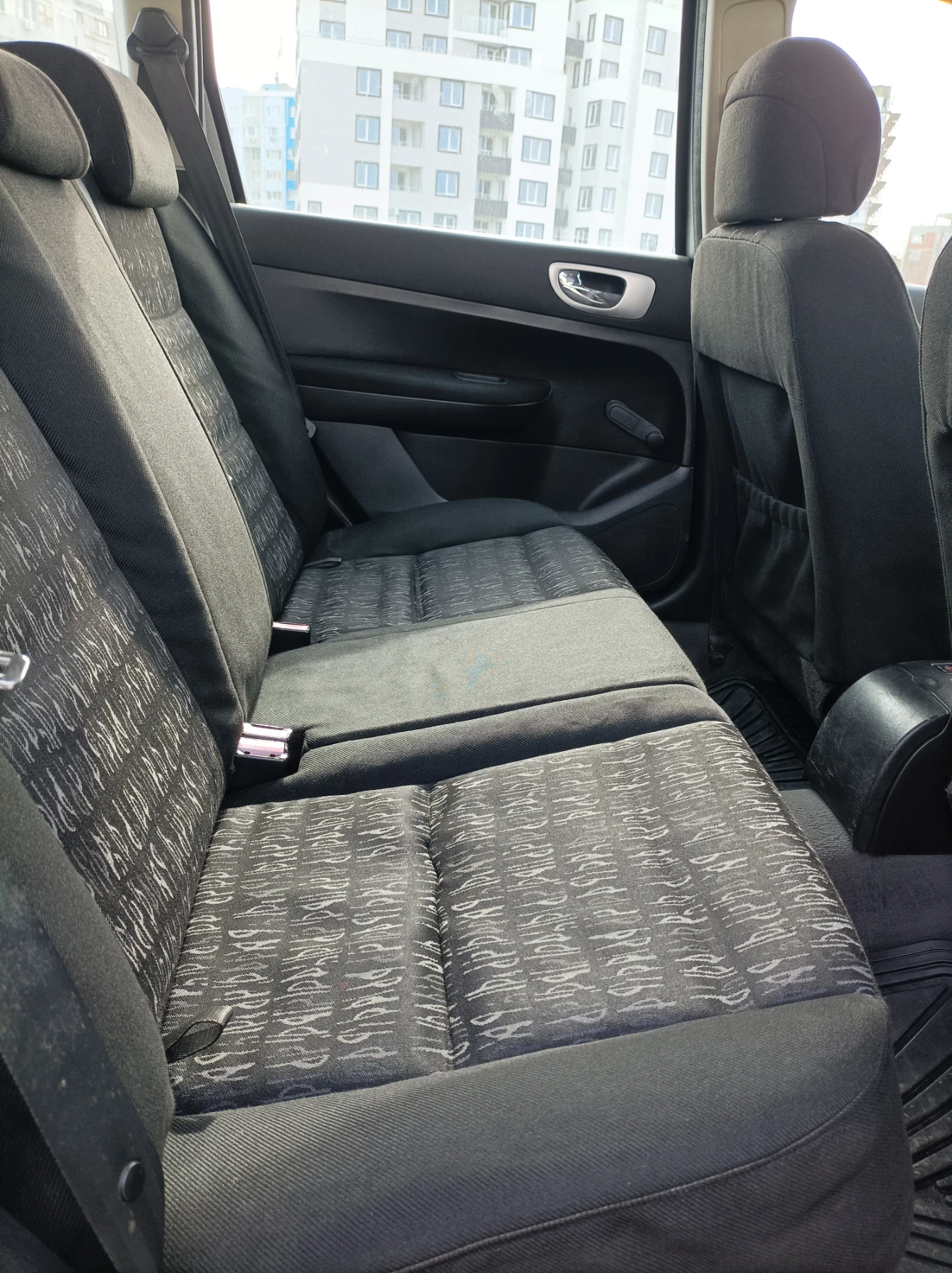 Peugeot 307, снимка 8 - Автомобили и джипове - 54360169