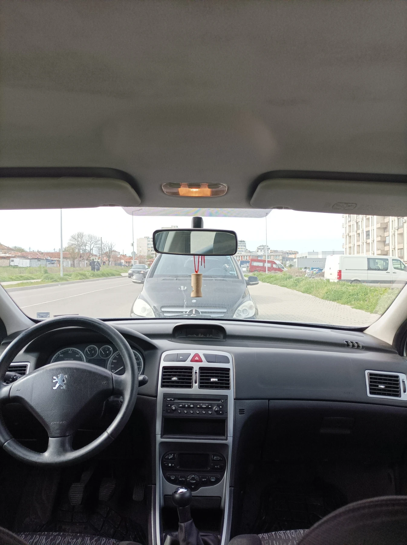 Peugeot 307, снимка 12 - Автомобили и джипове - 54360169