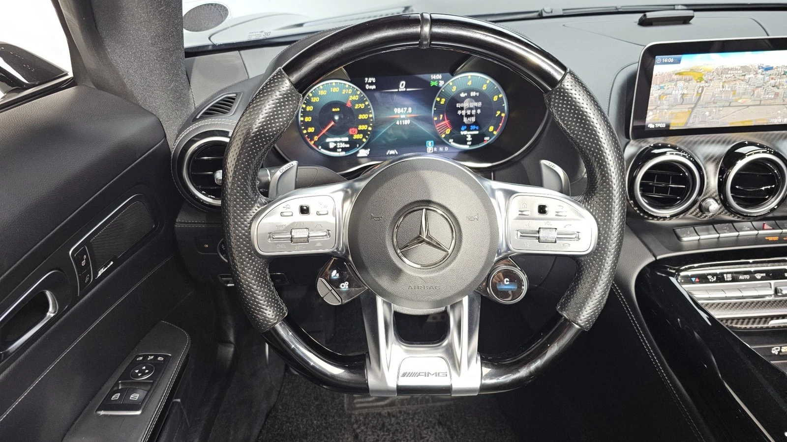 Mercedes-Benz AMG GT C BLIND SPOT* КРАЙНА ЦЕНА, снимка 12 - Автомобили и джипове - 55341647
