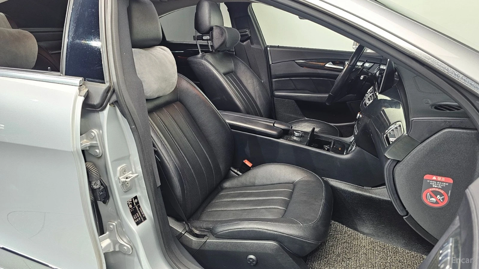 Mercedes-Benz CLS 350 4MATIC* КОЖА* ПОДГРЕВ* ОБДУХВ* BURMASTER* PANO* 36, снимка 11 - Автомобили и джипове - 55423341