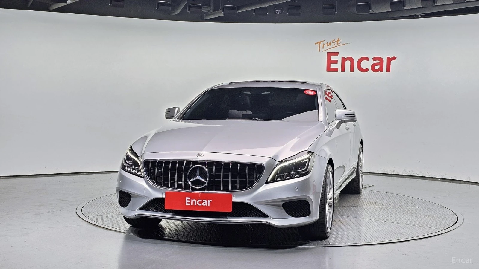 Mercedes-Benz CLS 350 4MATIC* КОЖА* ПОДГРЕВ* ОБДУХВ* BURMASTER* PANO* 36, снимка 3 - Автомобили и джипове - 55423341