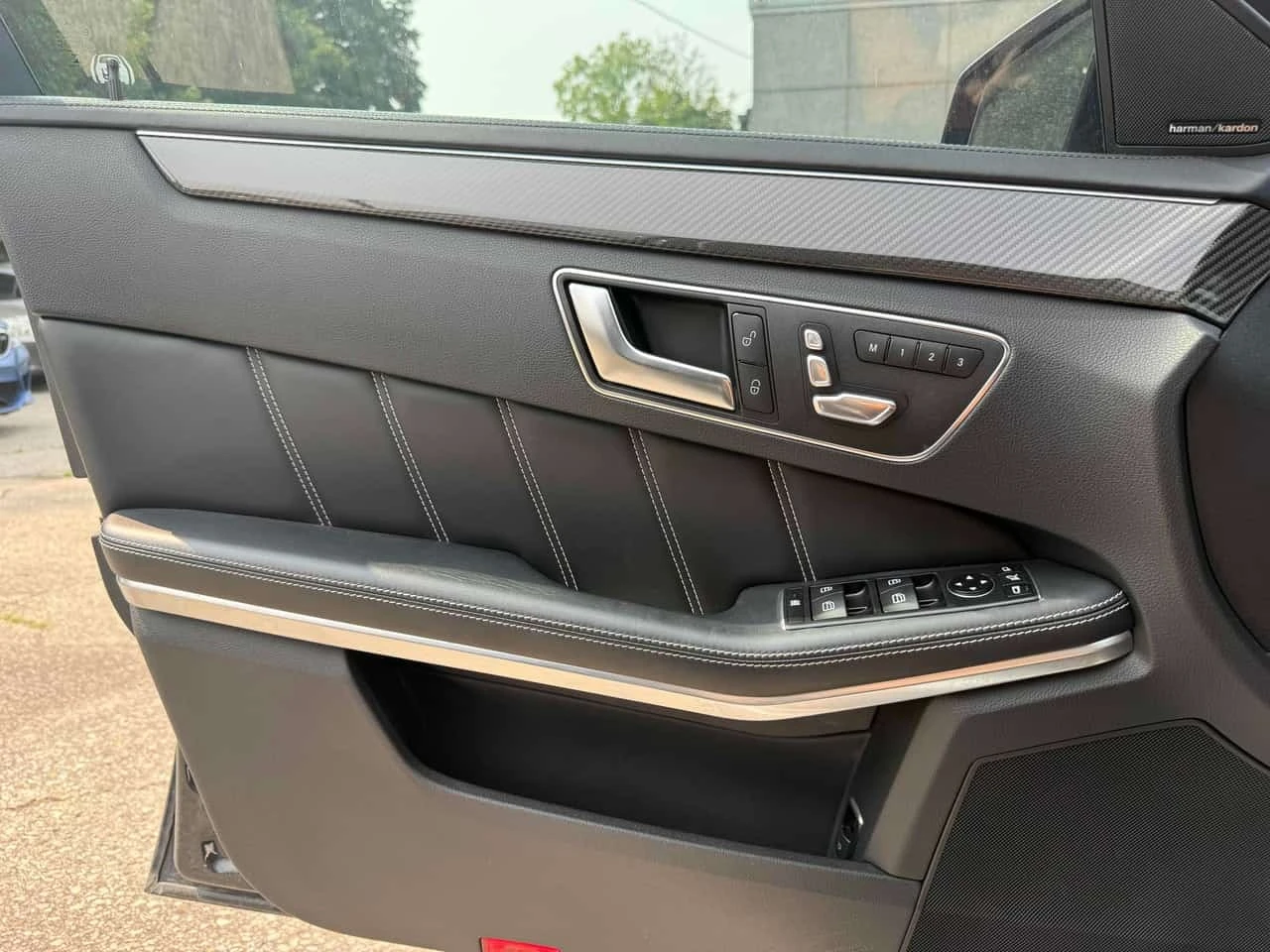 Mercedes-Benz E 63 AMG * S  * АВТОКРЕДИТ БЕЗ ПЪРВОНАЧАЛНА ВНОСКА* , снимка 12 - Автомобили и джипове - 55796224