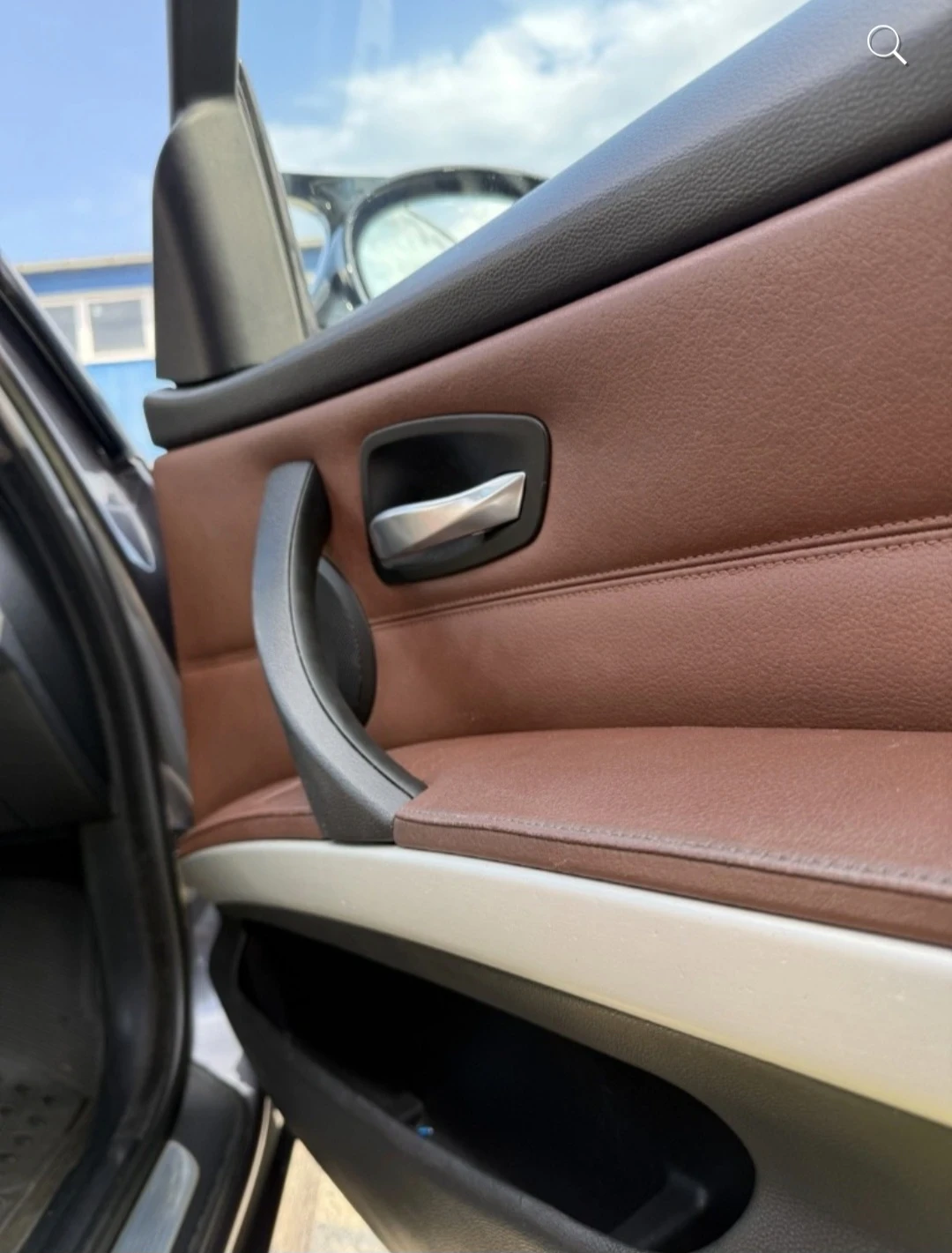 BMW 325 E91 / Keyless / Distronic/Mpack, снимка 16 - Автомобили и джипове - 56019002