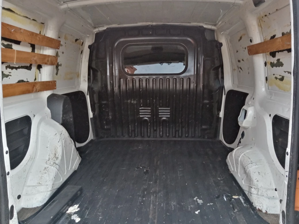 Fiat Doblo 1.3 MULTIJET, снимка 10 - Автомобили и джипове - 56512055