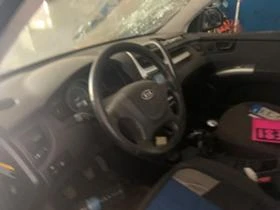 Kia Sportage CRDI, снимка 9