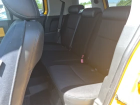 Toyota Fj cruiser * 4WD 4DR AUTO * CARFAX * ФИНАНСИРАНЕ | Auto.bg — изображение 11