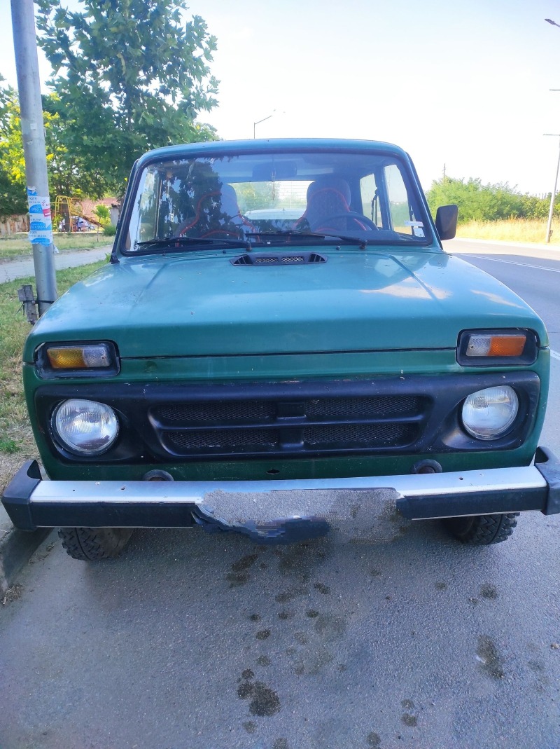 Lada Niva, снимка 1 - Автомобили и джипове - 46464421