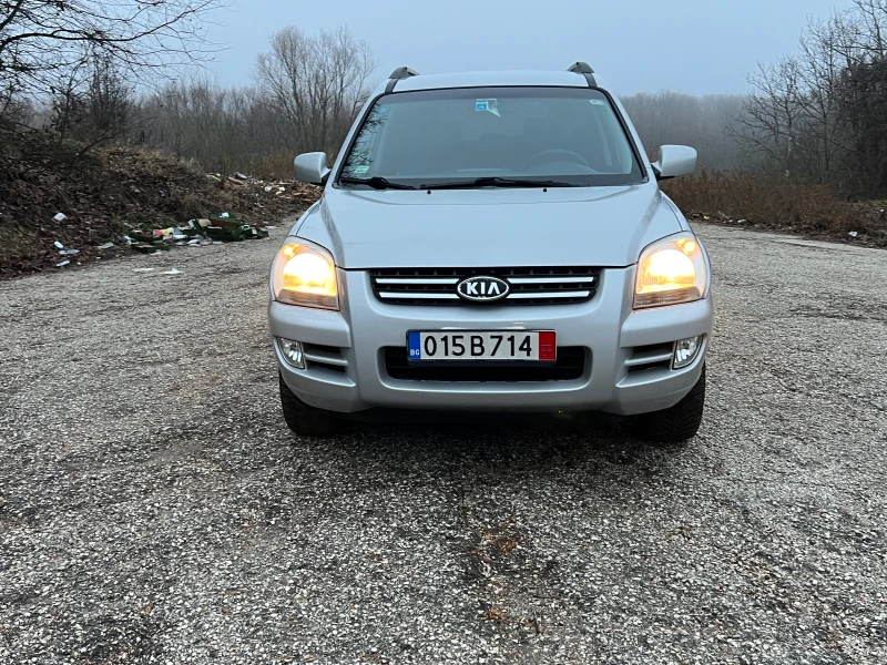 Kia Sportage 2.0 CRDI 4x4, снимка 8 - Автомобили и джипове - 48282230