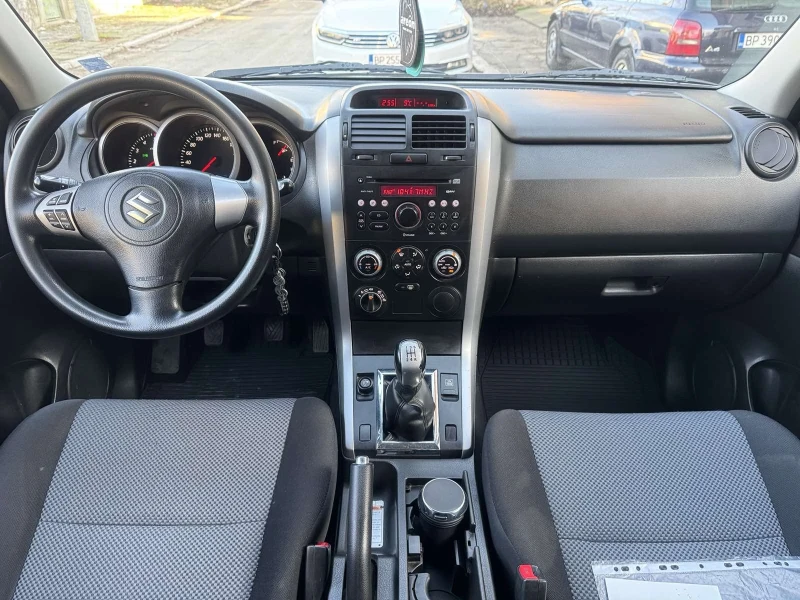 Suzuki Grand vitara 1.9DDIS, снимка 14 - Автомобили и джипове - 50051035