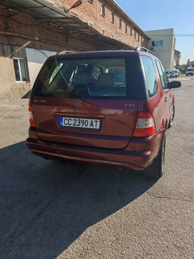 Mercedes-Benz ML 270 Facelift, снимка 9 - Автомобили и джипове - 52596784