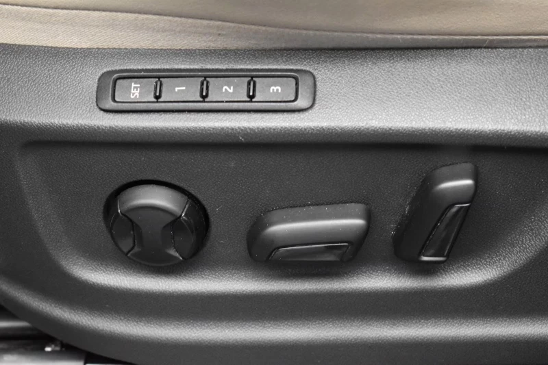 Skoda Kodiaq 1.5TSI/150HP/L&K/MEMO/360/CANTON/LED/NAVI/267g, снимка 8 - Автомобили и джипове - 51595030