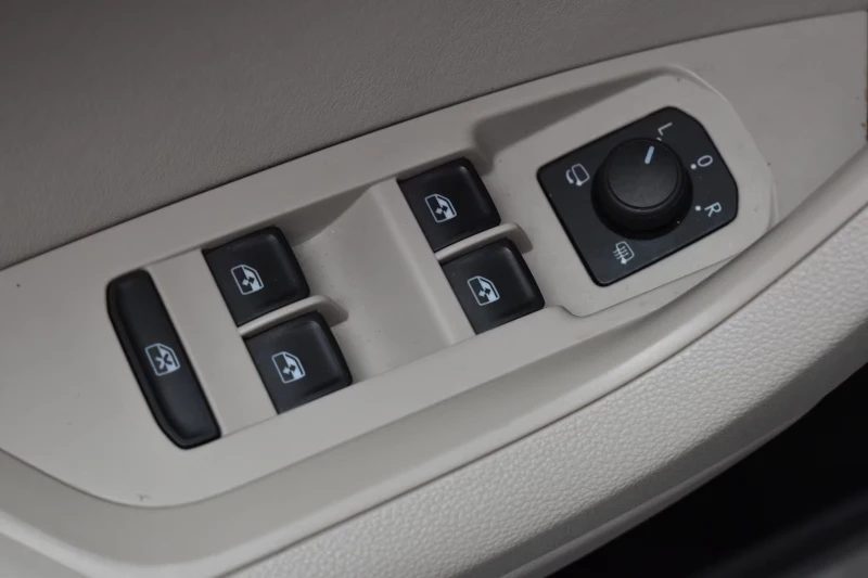 Skoda Kodiaq 1.5TSI/150HP/L&K/MEMO/360/CANTON/LED/NAVI/267g, снимка 9 - Автомобили и джипове - 51595030