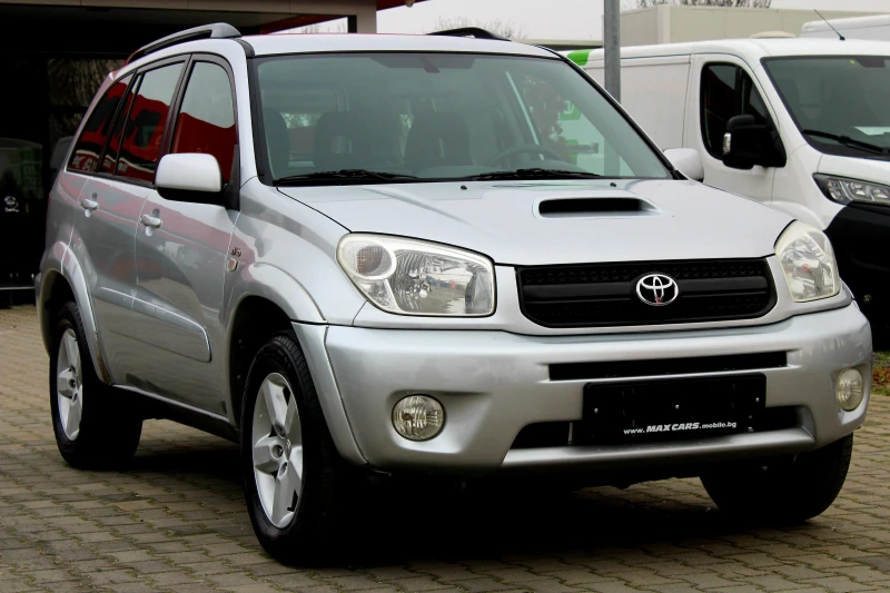 Toyota Rav4 2.0D-4D FACELIFT/СОБСТВЕН ЛИЗИНГ, снимка 2 - Автомобили и джипове - 52449010