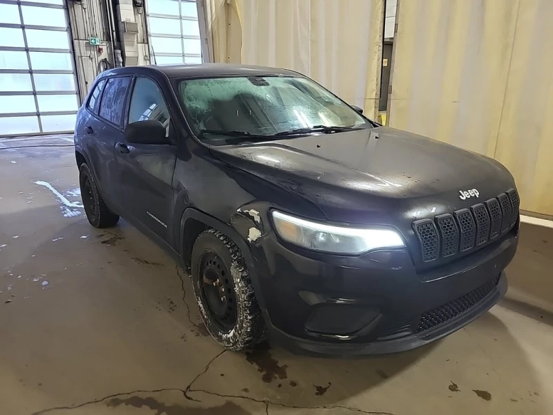 Jeep Cherokee * SPORT * CARFAX * БЕЗ ПЪРВОНАЧАЛНА ВНОСКА, снимка 2 - Автомобили и джипове - 52912879