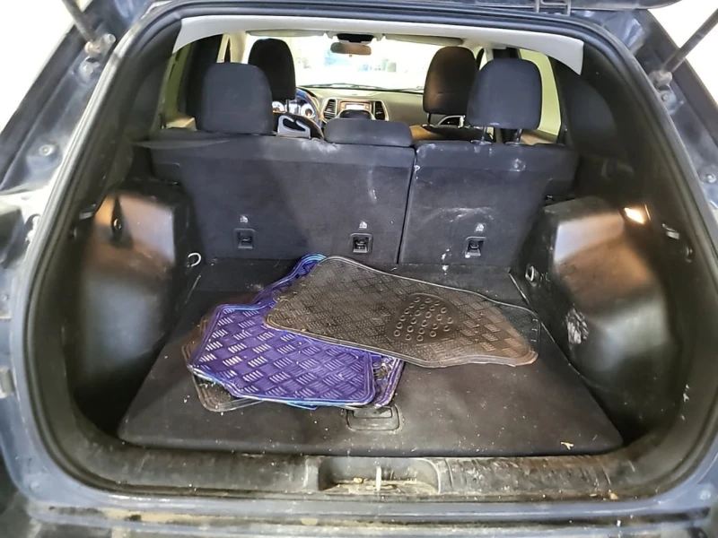 Jeep Cherokee * SPORT * CARFAX * БЕЗ ПЪРВОНАЧАЛНА ВНОСКА, снимка 16 - Автомобили и джипове - 52912879