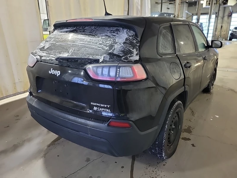 Jeep Cherokee * SPORT * CARFAX * БЕЗ ПЪРВОНАЧАЛНА ВНОСКА, снимка 3 - Автомобили и джипове - 52912879