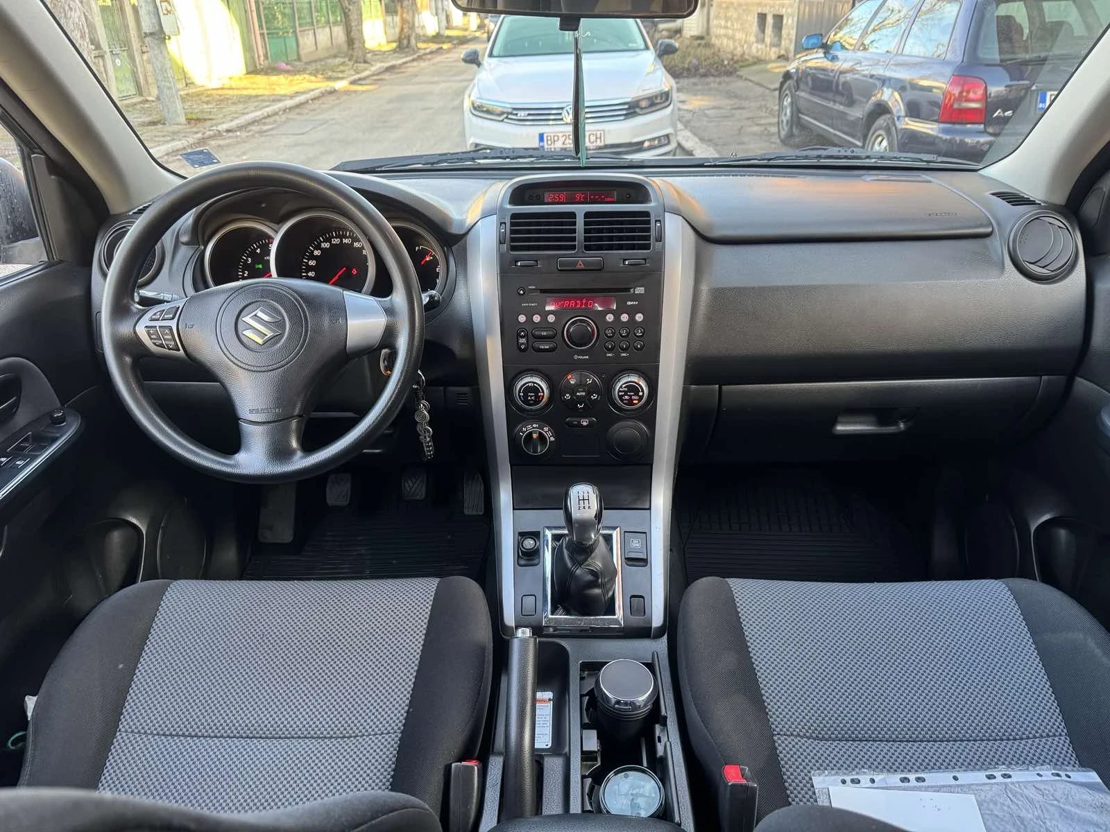 Suzuki Grand vitara 1.9DDIS - изображение 8