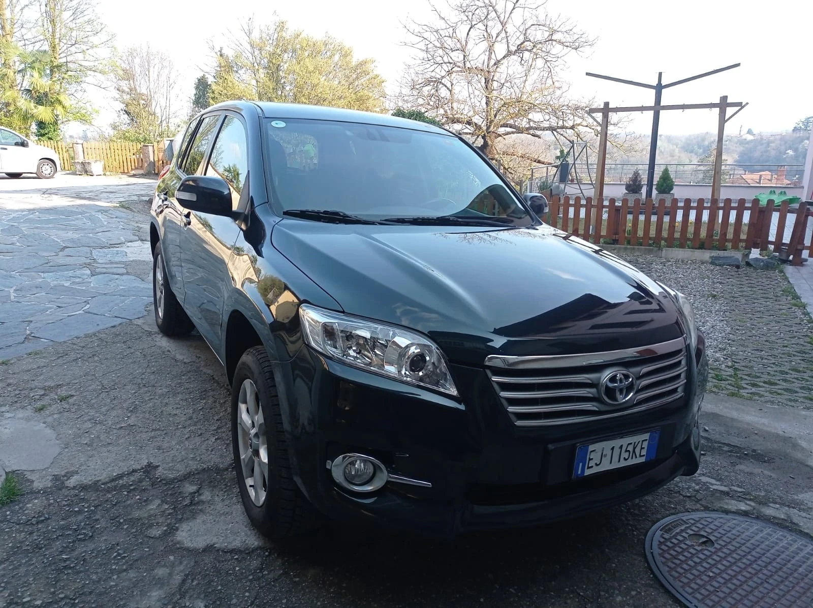 Toyota Rav4  - изображение 10