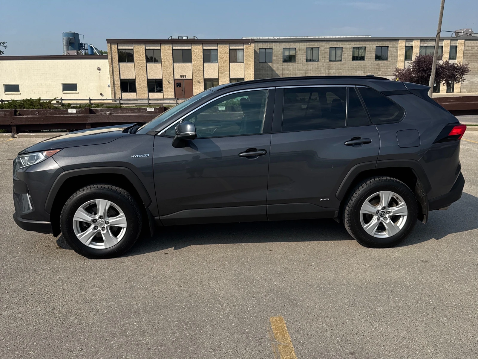 Toyota Rav4 XLE * ЦЕНА ДО БЪЛГАРИЯ * (CARFAX) - изображение 4
