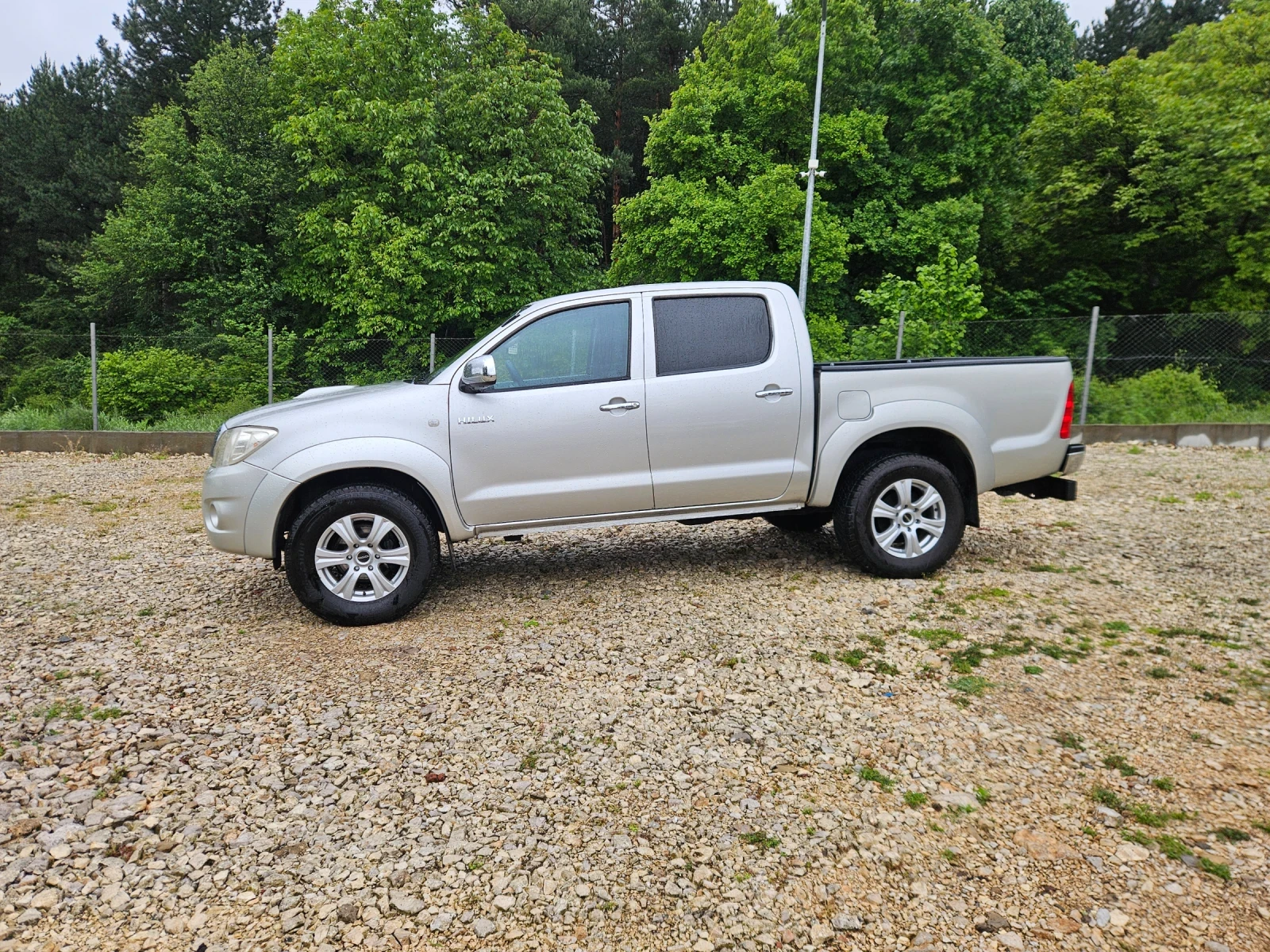 Toyota Hilux 3.0D4DАВТОМАТ - изображение 6