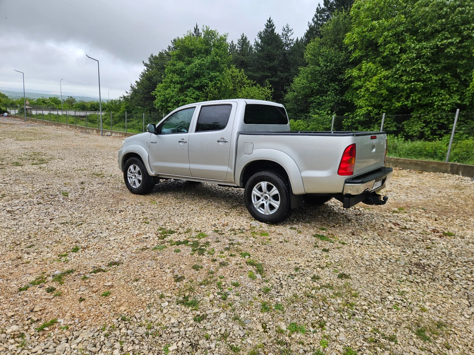 Toyota Hilux 3.0D4DАВТОМАТ - изображение 5