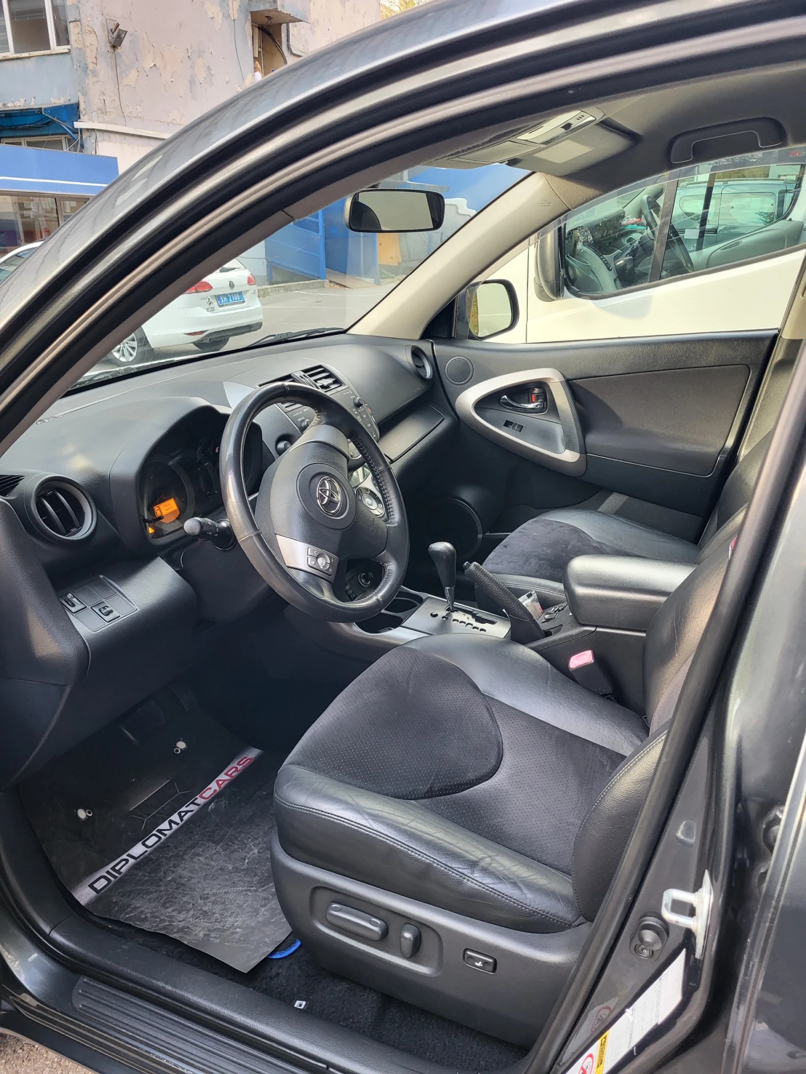 Toyota Rav4 2.0 vvti - изображение 4