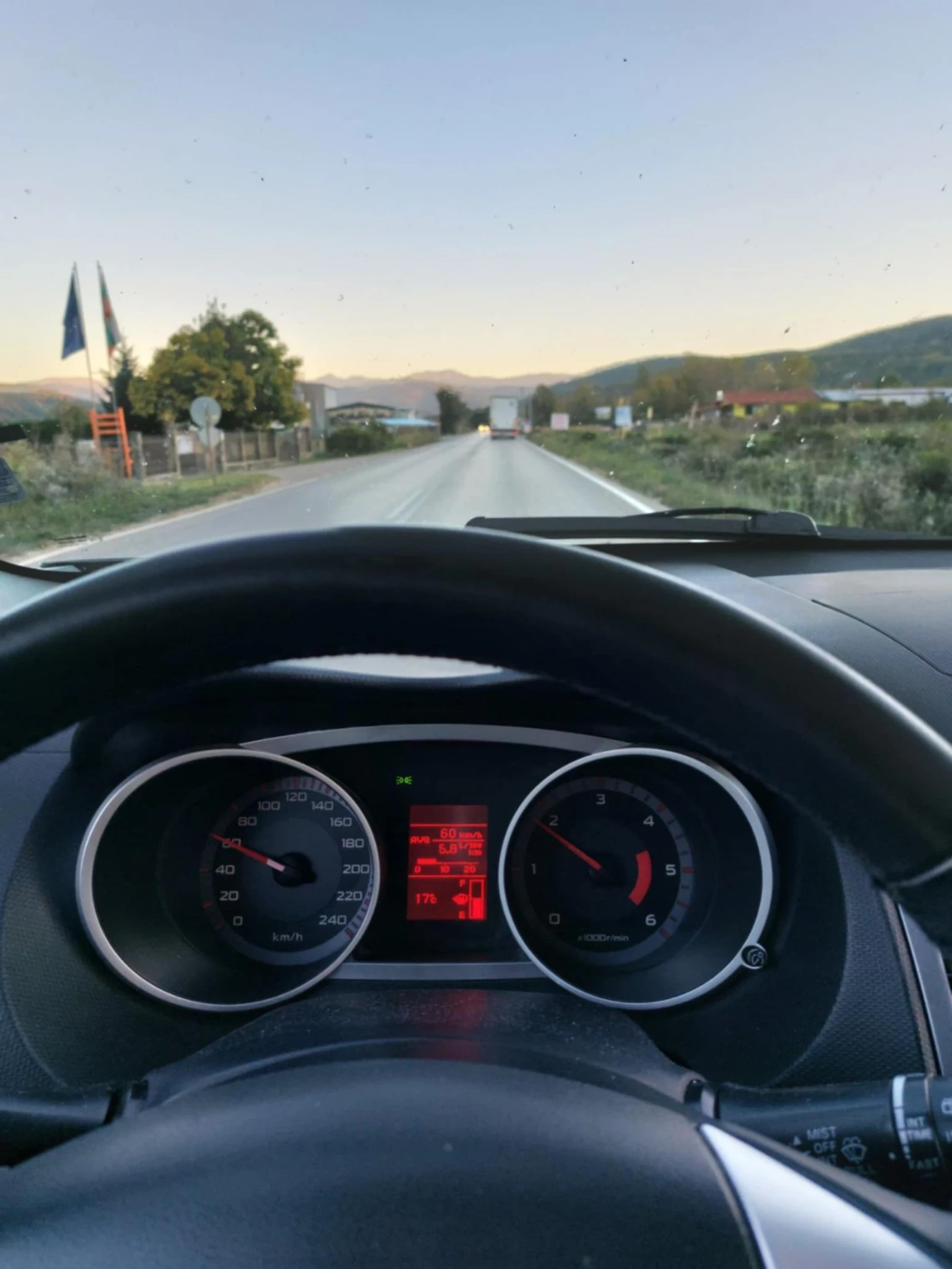 Mitsubishi Outlander  - изображение 9