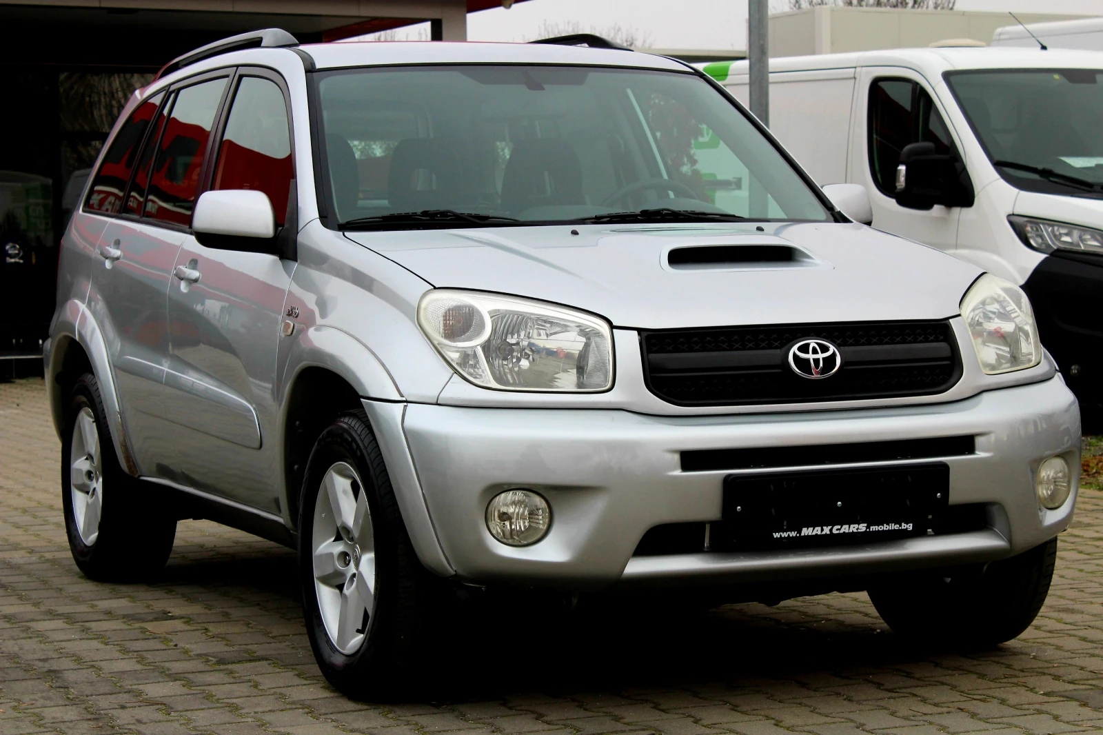 Toyota Rav4 2.0D-4D FACELIFT/СОБСТВЕН ЛИЗИНГ - изображение 2