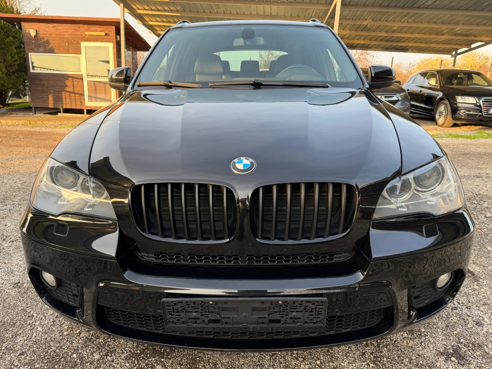 BMW X5 ШВЕЙЦАРИЯ/ FACELIFT /xDrive/ ПАНОРАМА/КАМЕРИ 360/ - изображение 2