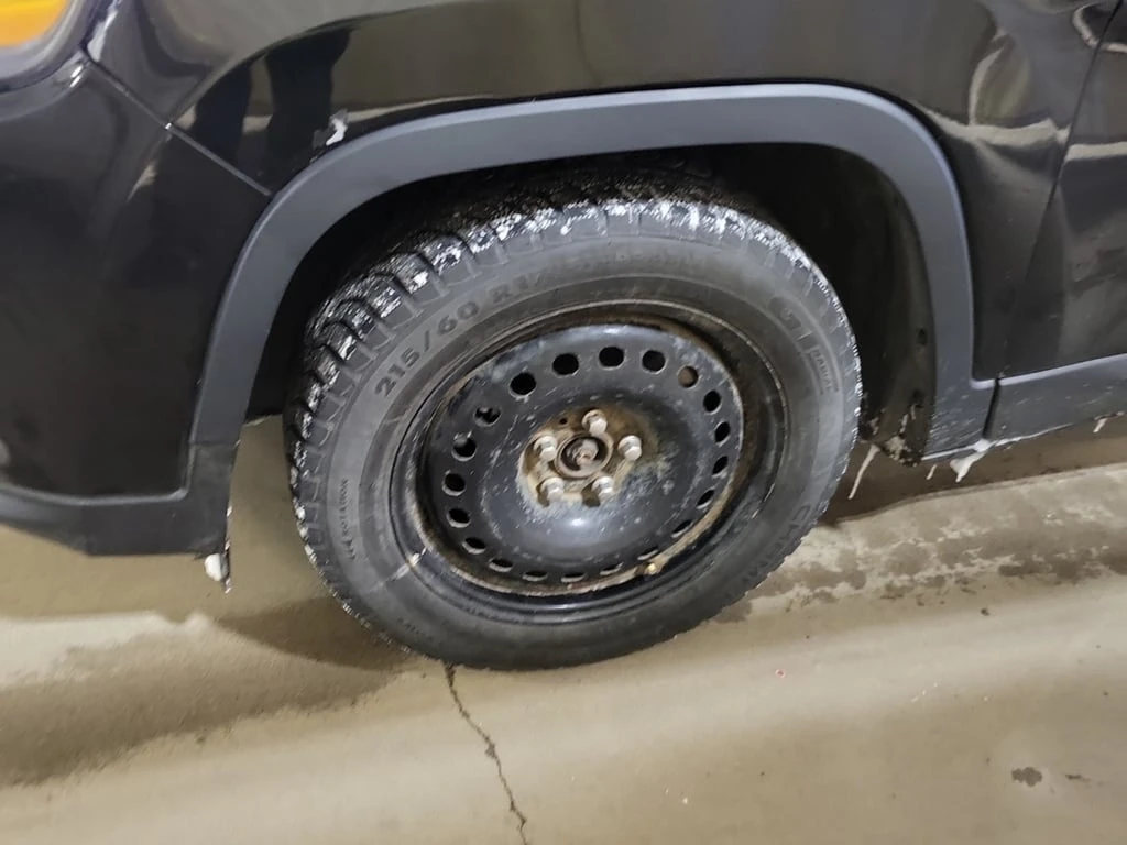 Jeep Cherokee * SPORT * CARFAX * ��� ������������ ������ | Mobile.bg � ����������� 17