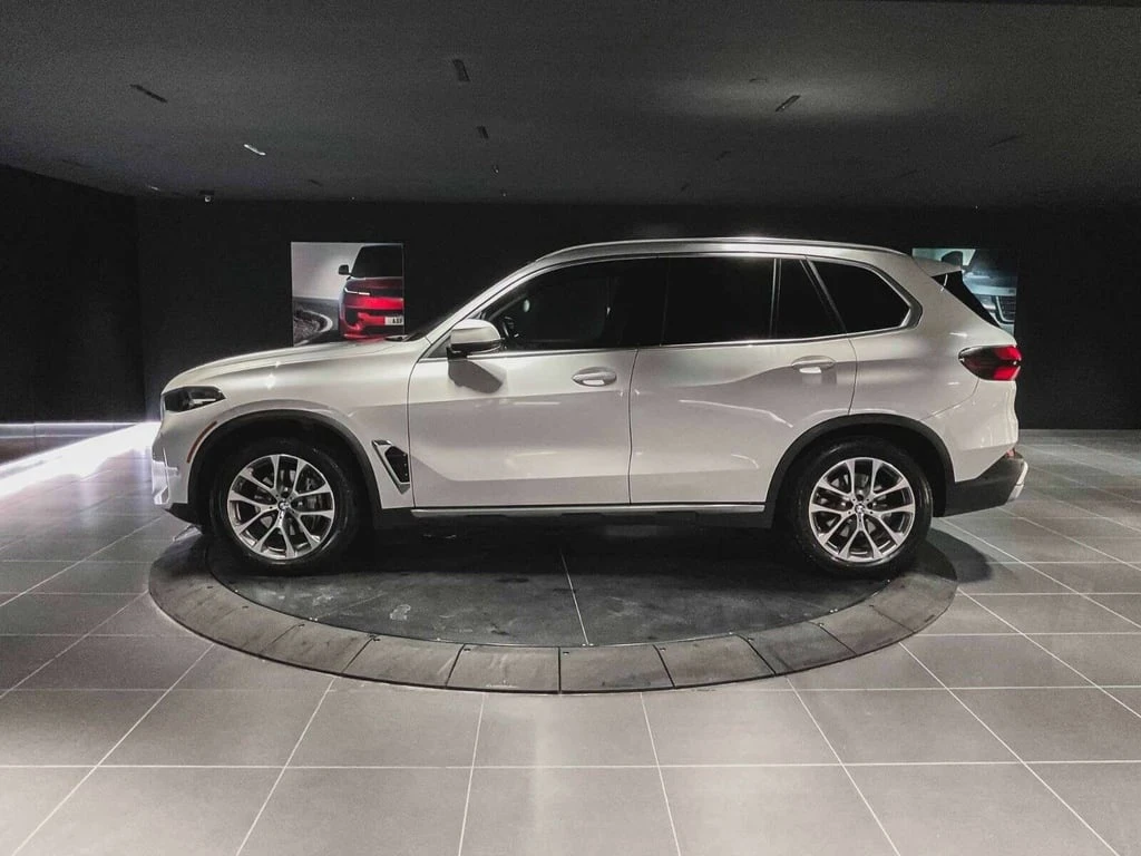 BMW X5 2024 xDrive40i * CARFAX * БЕЗ ПЪРВОНАЧАЛНА ВНОСКА - изображение 5