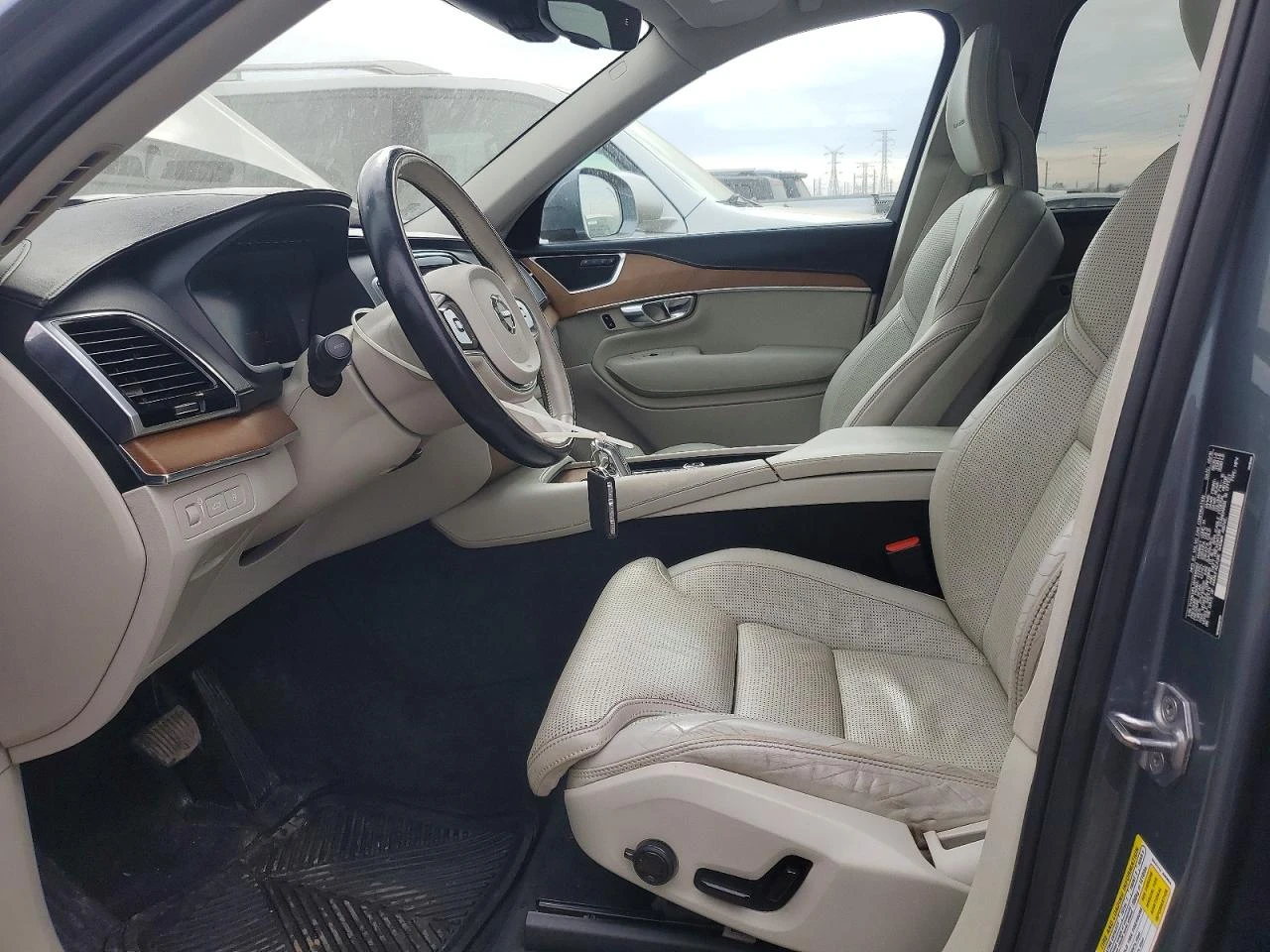 Volvo Xc90 T8, снимка 7 - Автомобили и джипове - 53846323