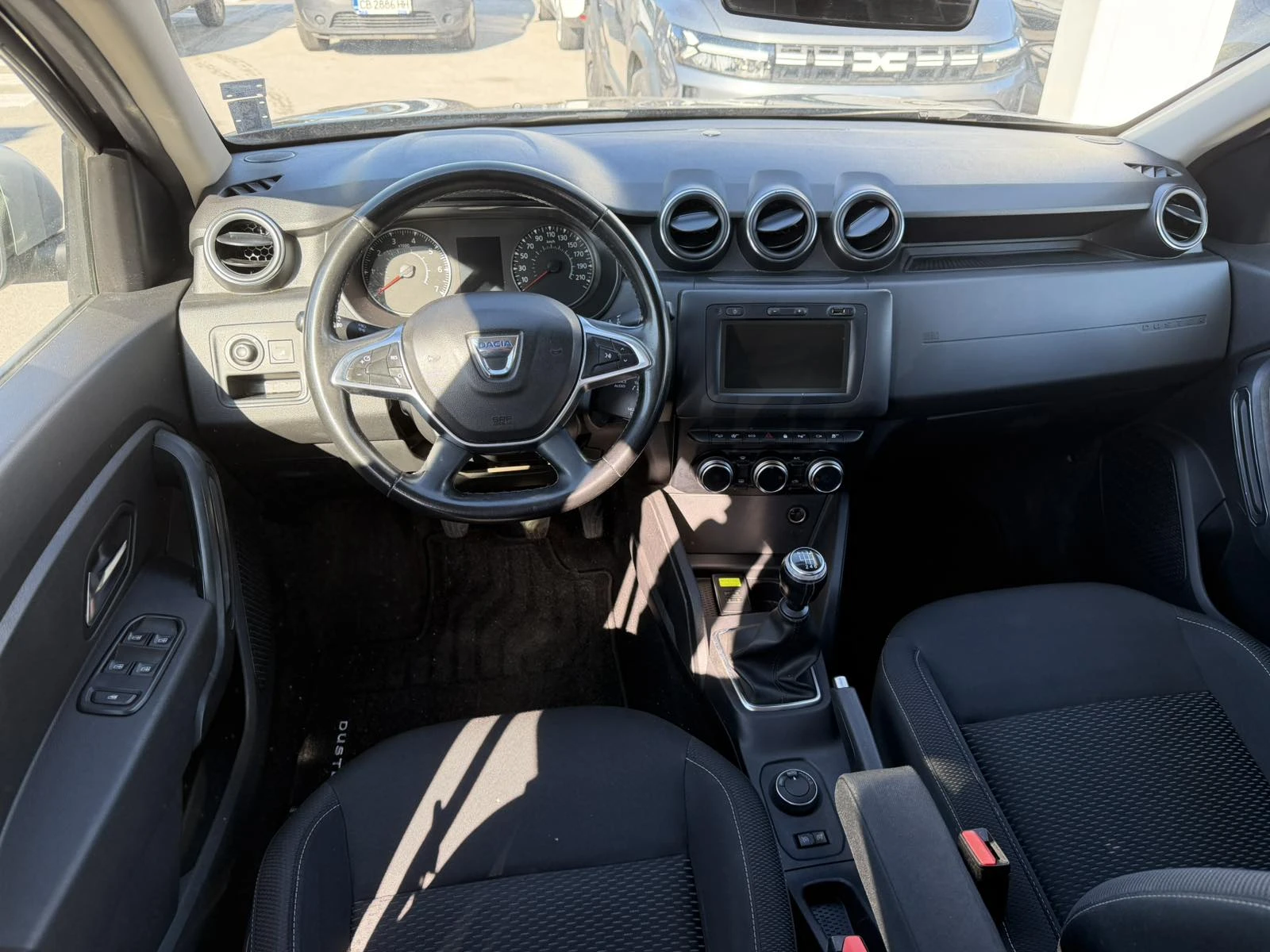 Dacia Duster 1.5blueDCi 115k.c./N1, снимка 17 - Автомобили и джипове - 54289462