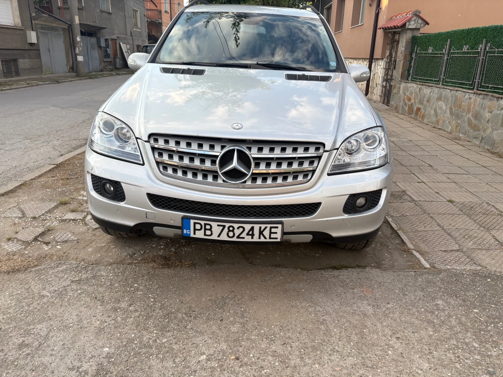 Mercedes-Benz ML 280