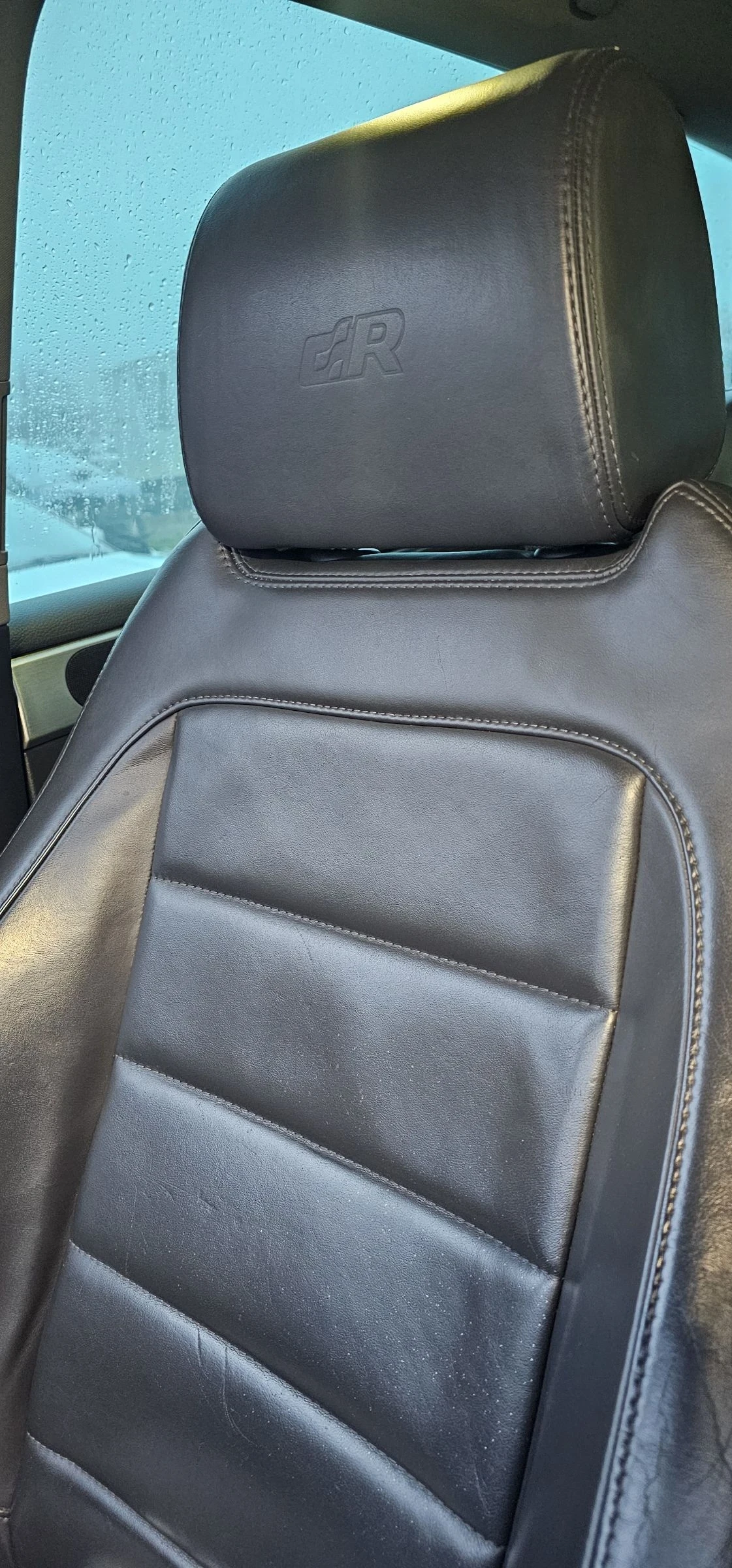 VW Touareg R-LINE V6 3.0TDI 239K Бартер , снимка 10 - Автомобили и джипове - 54601198