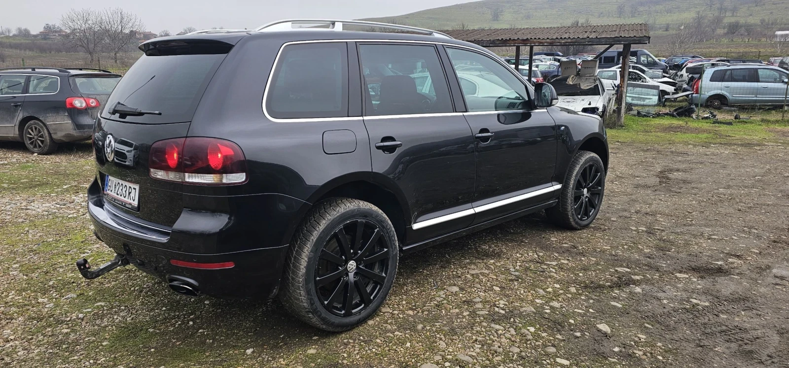VW Touareg R-LINE V6 3.0TDI 239K Бартер , снимка 5 - Автомобили и джипове - 54601198