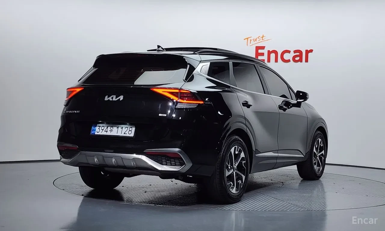 Kia Sportage Hybrid (5th Gen), снимка 2 - Автомобили и джипове - 54821125