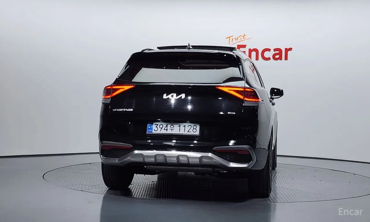 Kia Sportage Hybrid (5th Gen), снимка 4 - Автомобили и джипове - 54821125