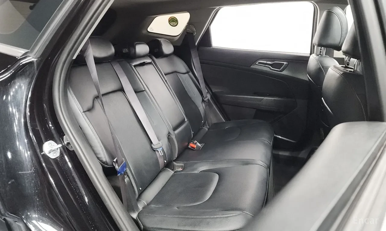 Kia Sportage Hybrid (5th Gen), снимка 12 - Автомобили и джипове - 54821125