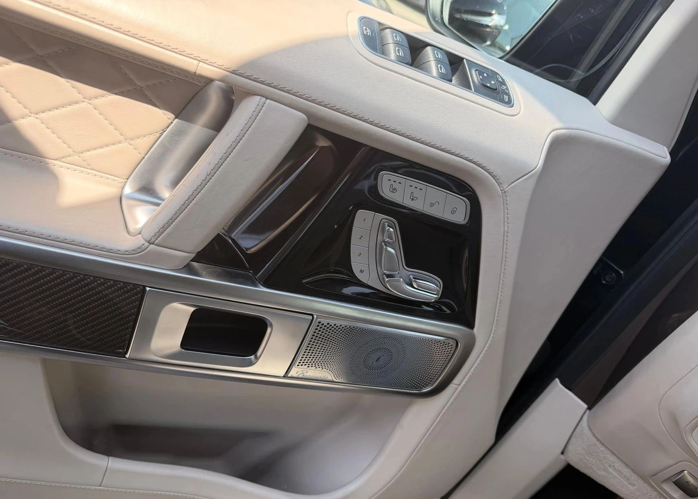 Mercedes-Benz G 63 AMG, снимка 6 - Автомобили и джипове - 54852932